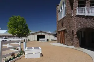 WN-35Anniv-004NewBarn